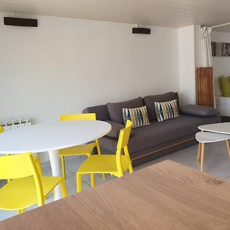Logement Amboise Centre Avec Terrasse Privee Exterior foto